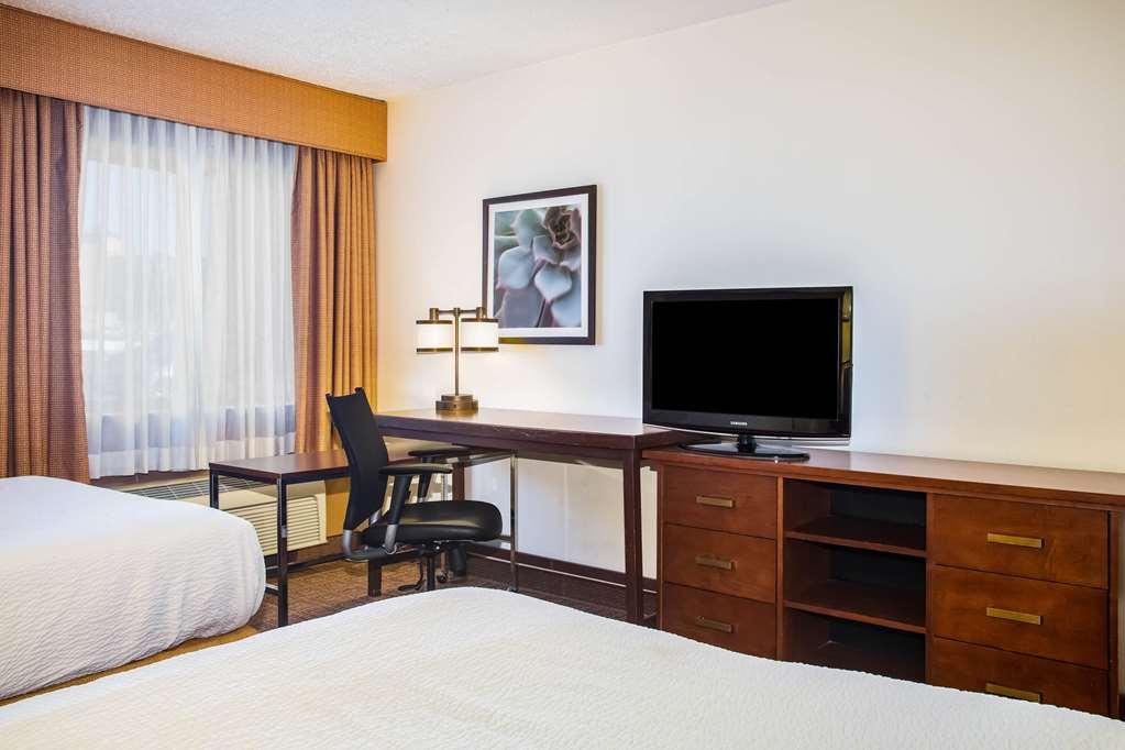 Baymont By Wyndham Columbia, Mo