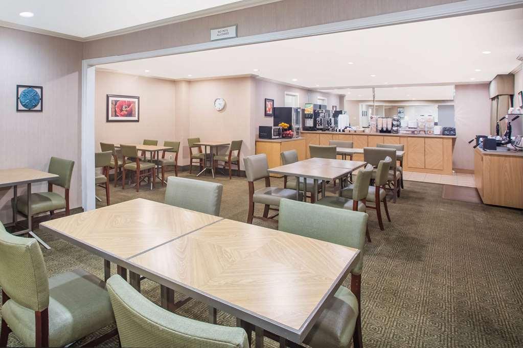 Hotel Baymont By Wyndham Columbia, Mo Columbia
