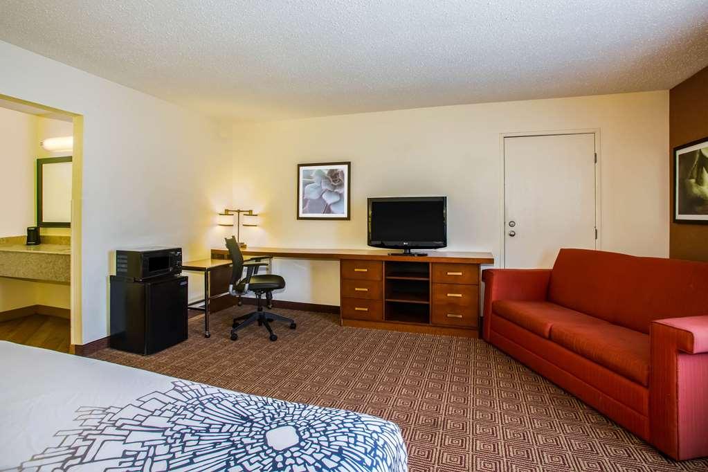 Baymont By Wyndham Columbia, Mo 3* Columbia