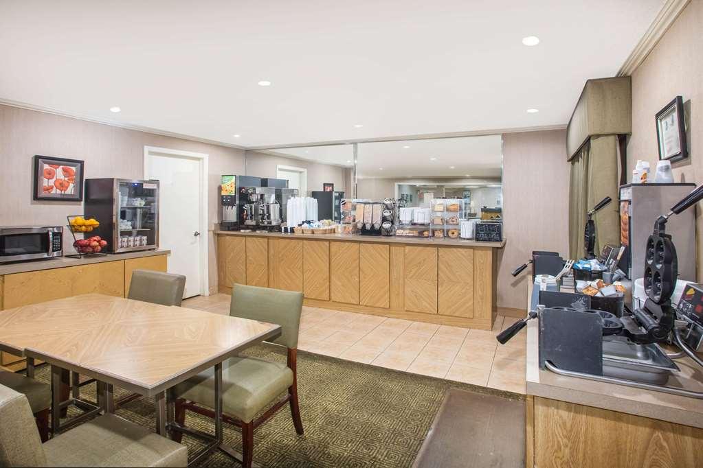 Baymont By Wyndham Columbia, Mo