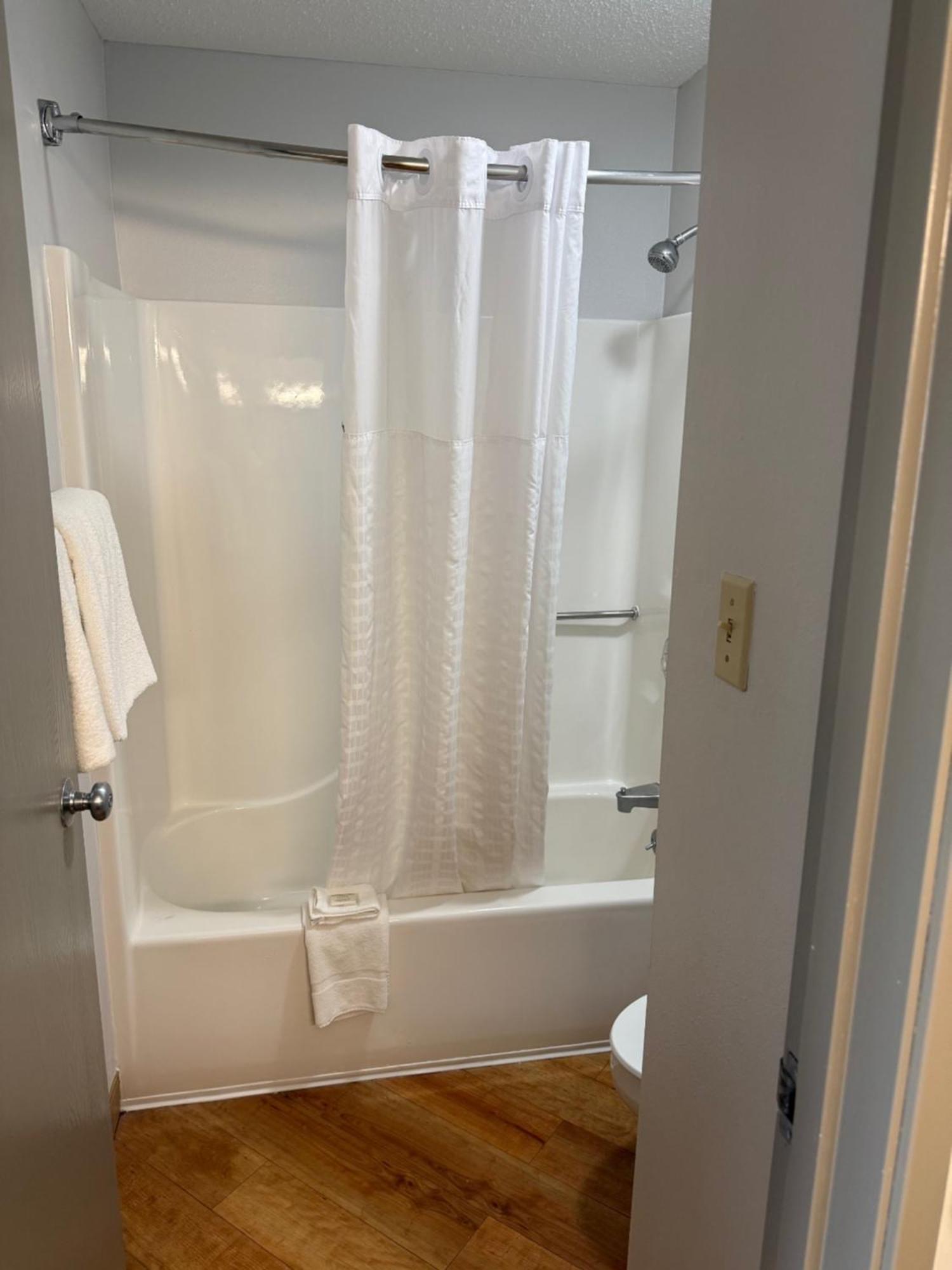 Baymont By Wyndham Columbia, Mo Columbia