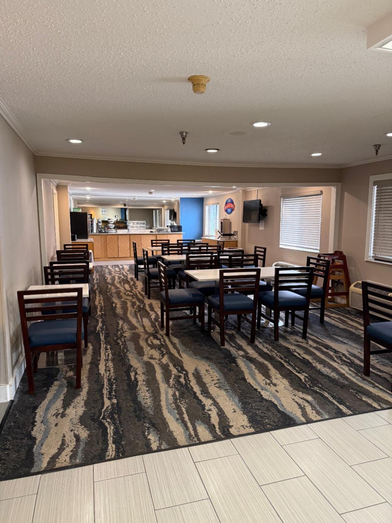 Baymont By Wyndham Columbia, Mo Hotel Columbia